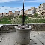 Вилла Daniela Mit Pool In Bale, Bei Rovinj Fuer 4-6 Personen Бале